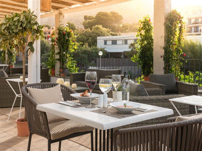 Boutique Hotel Oriola Cala San Vicente  Luaran gambar